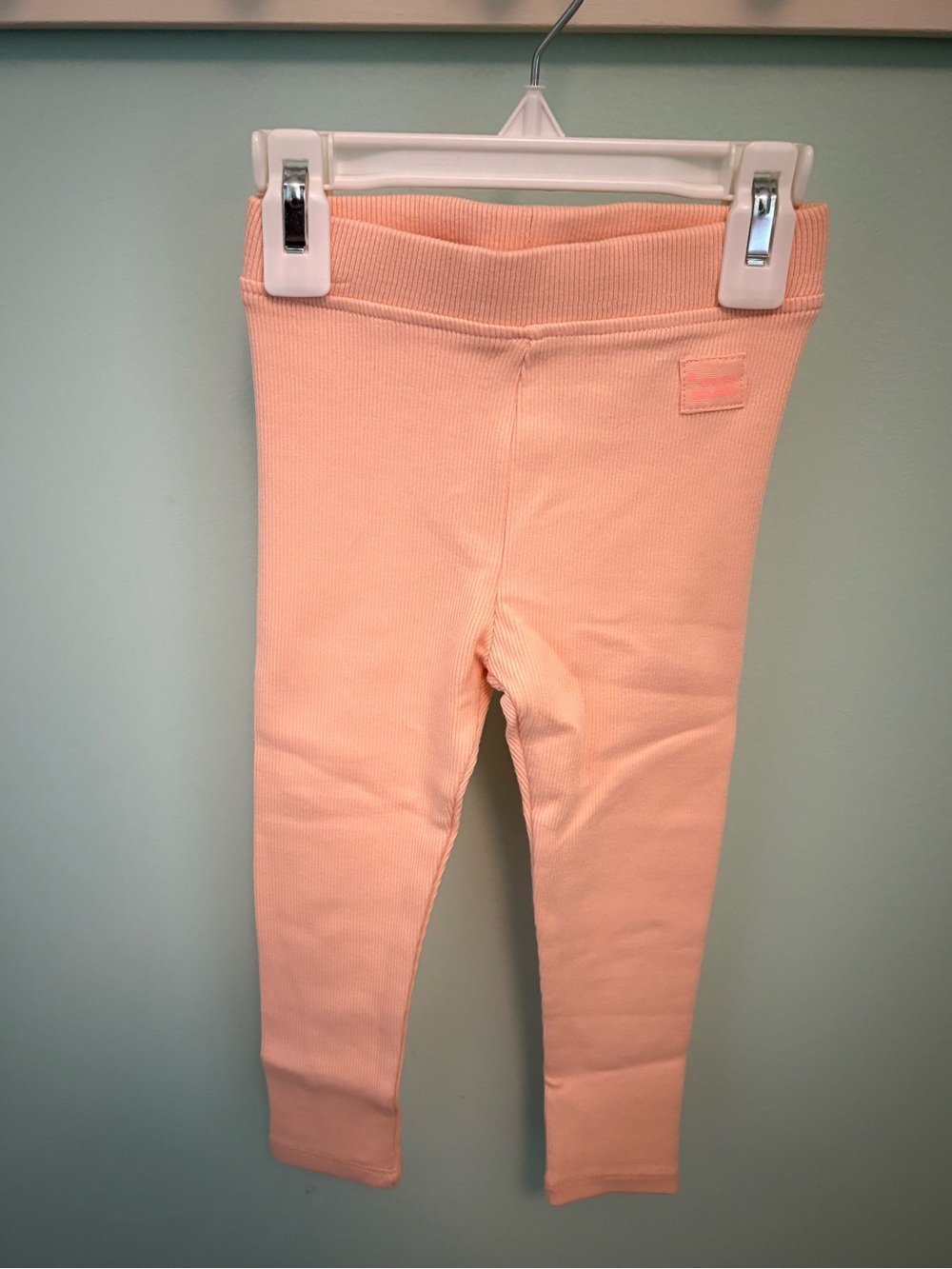 Girls' Peach Ribbed Leggings